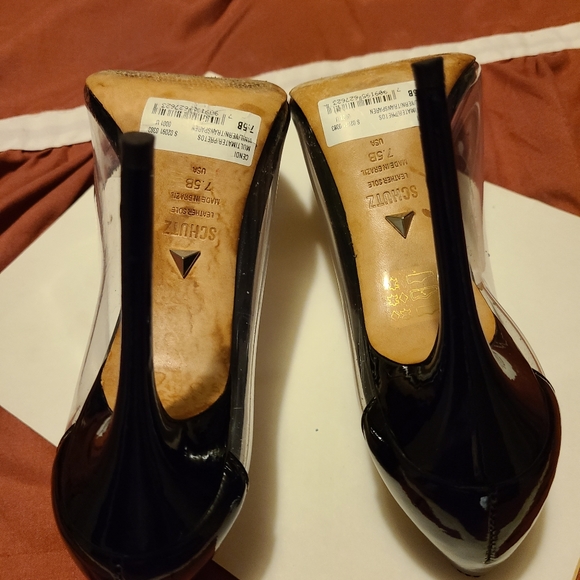 Shoes - Picture 7 of 7